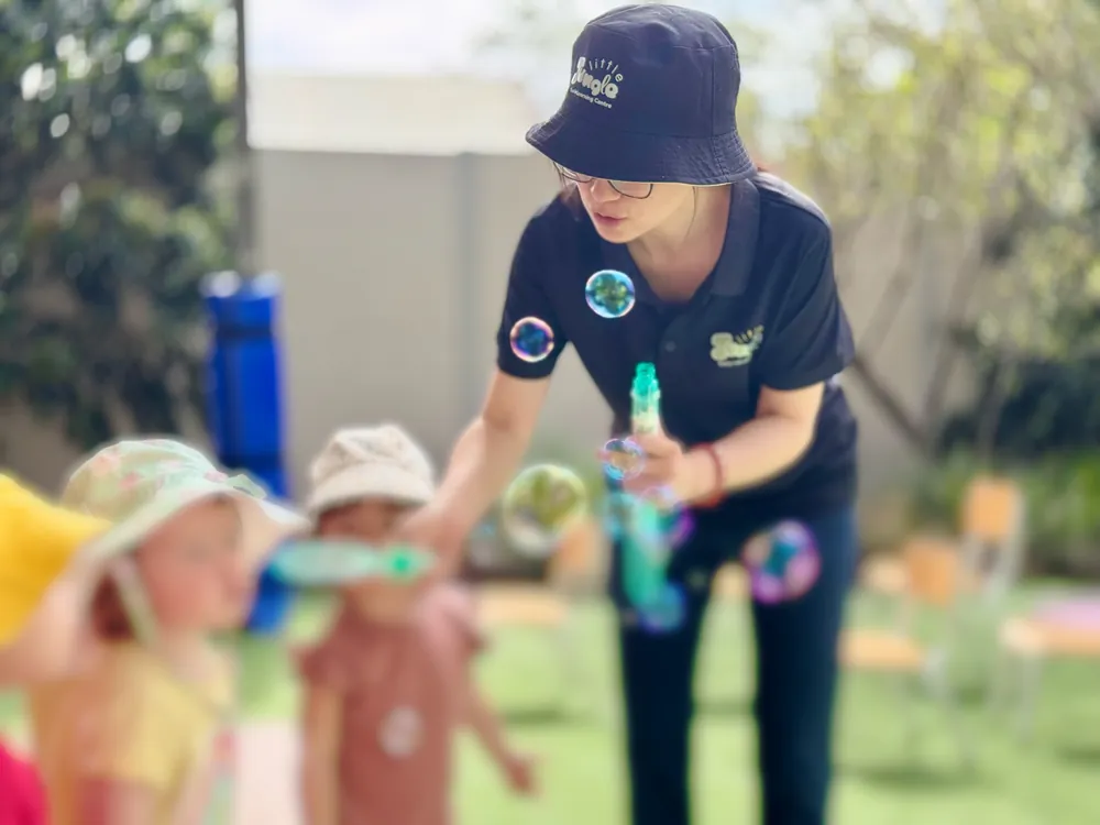 Qualified educator working with children at Little Jungle Early Learning, Dundas